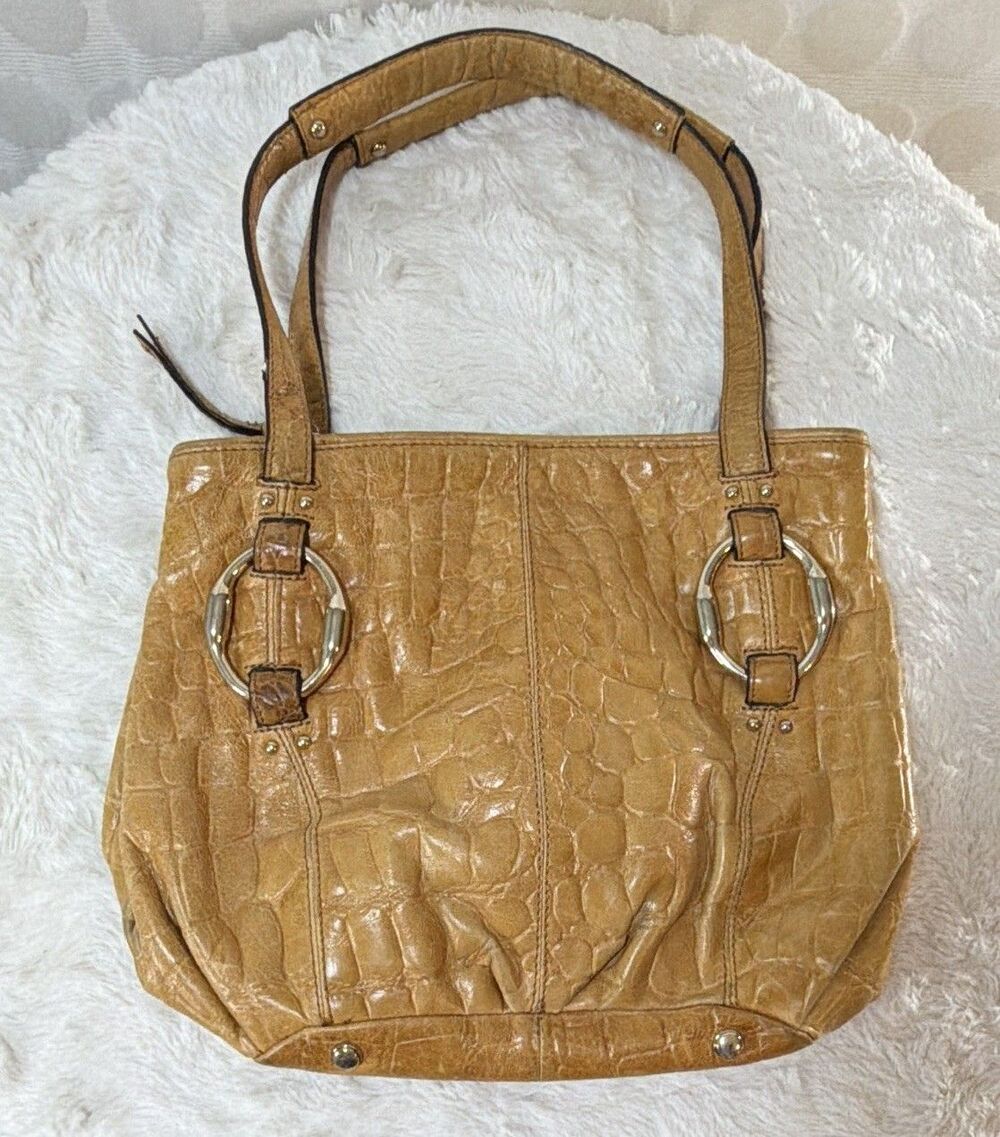 B Makowsky Tan Croc Embossed Genuine Leather Purse Silver Hardware